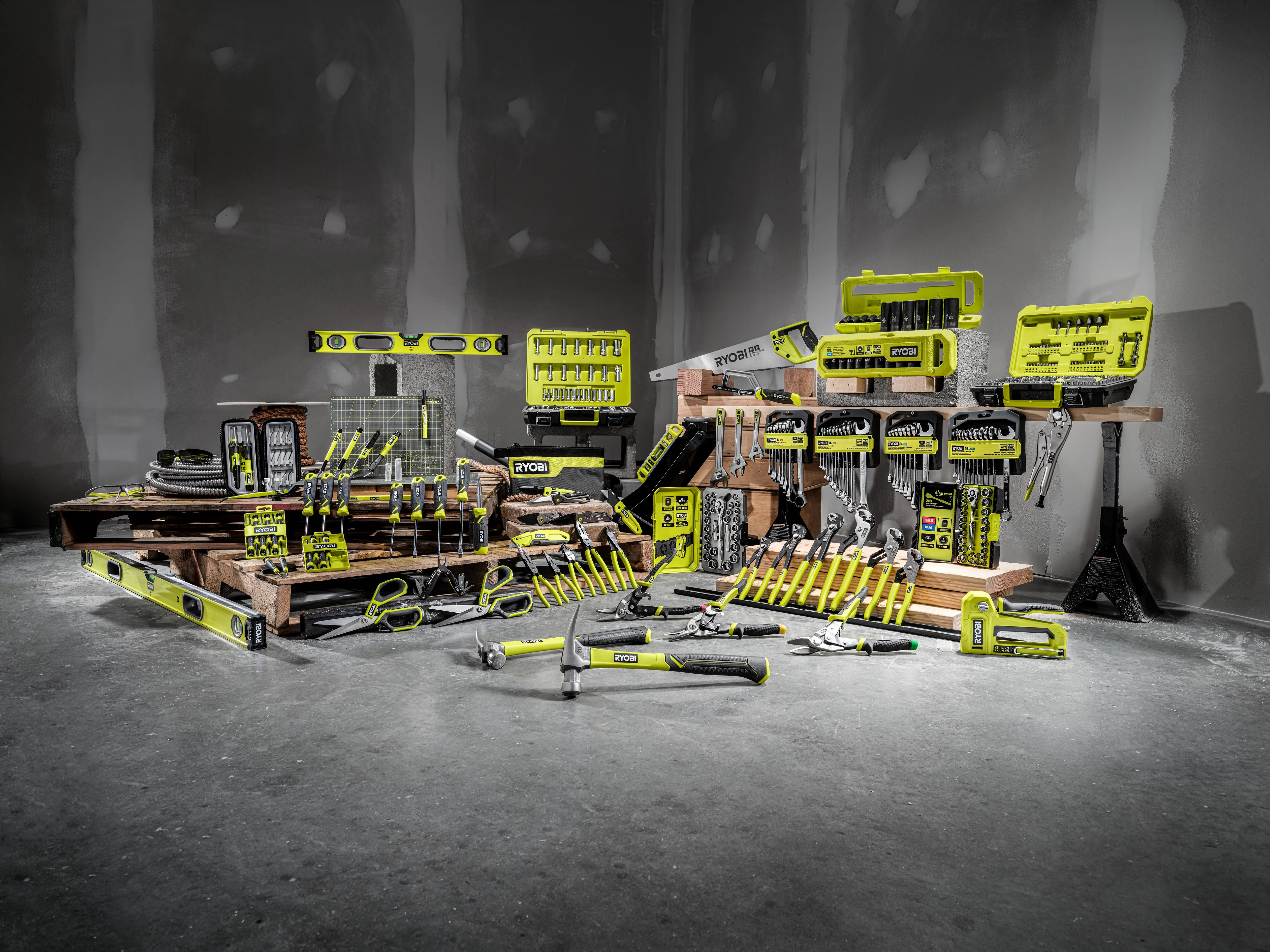 14-in-1 Multi-Tool - Image 6
